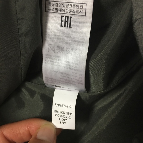 Banana Republic  Blazer Jacket Business Ruffle Sleeve size 2 gray - Picture 8 of 14